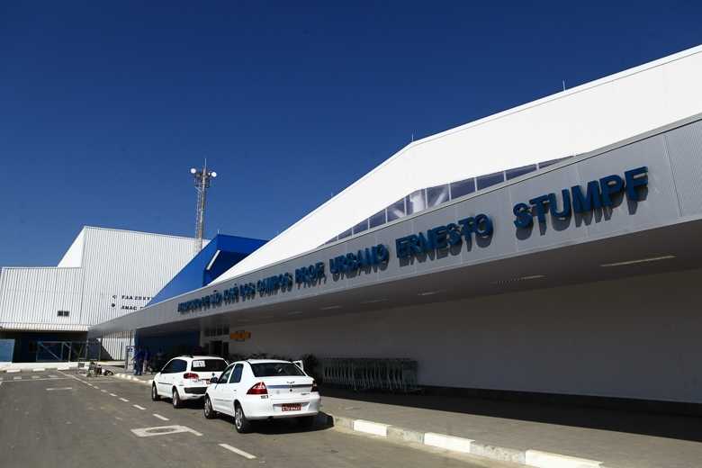 Aeroporto de S. José tem alta de 67% na movimentação de cargas no 1º tri
