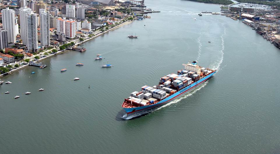 Porto de Santos bate recorde histórico ao movimentar 64 mi de toneladas no 1º. semestre