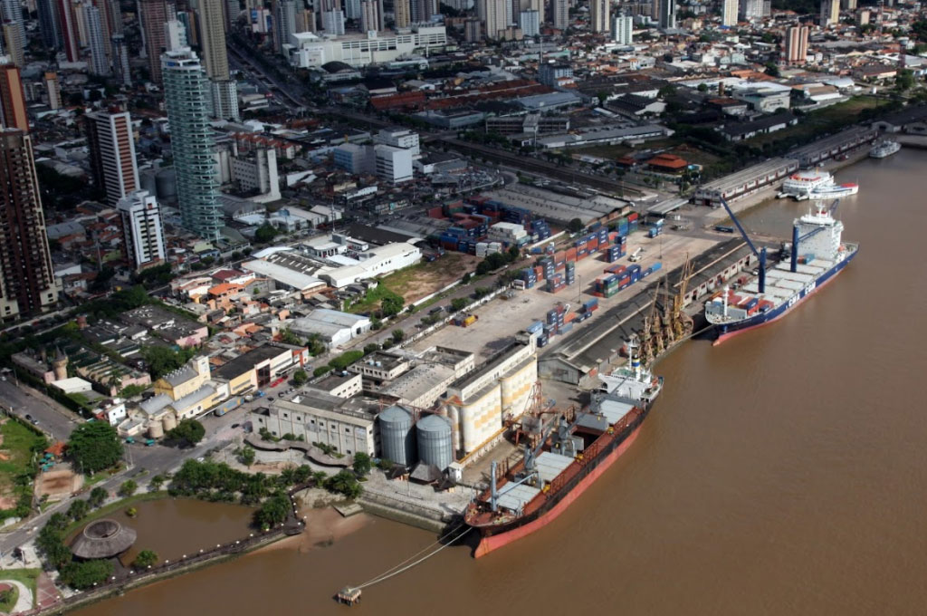 Seis terminais portuários serão leiloados em abril