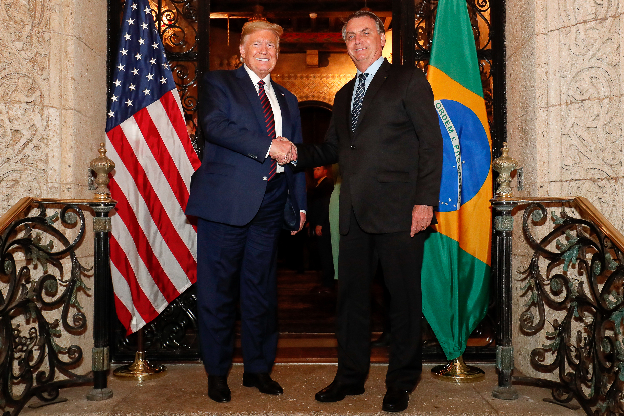 Brasil e Estados Unidos assinam acordos para facilitar comércio bilateral